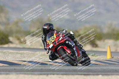 media/Jan-15-2026-Racers Edge (Thu) [[dfebeb70ab]]/2-A Group/Session 5 (Turn 5)/